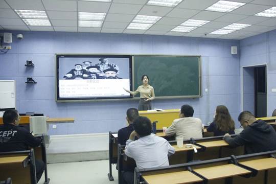 图示, 示意图
中度可信度描述已自动生成:ver1